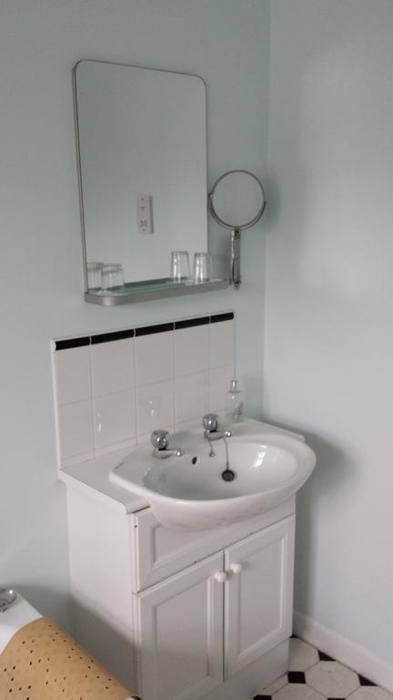 The Ship Inn Fordingbridge Room photo
