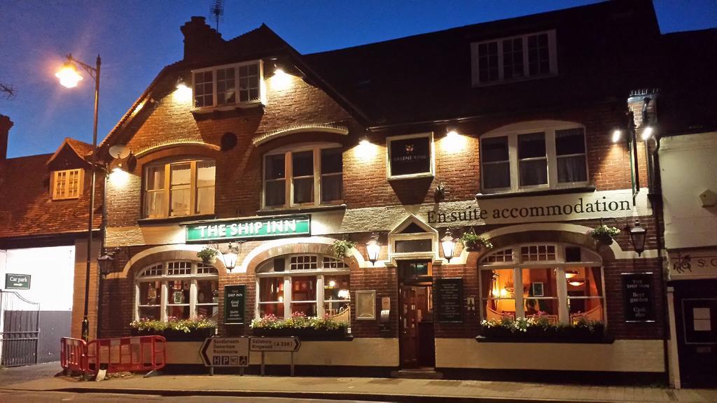The Ship Inn Fordingbridge Exterior photo