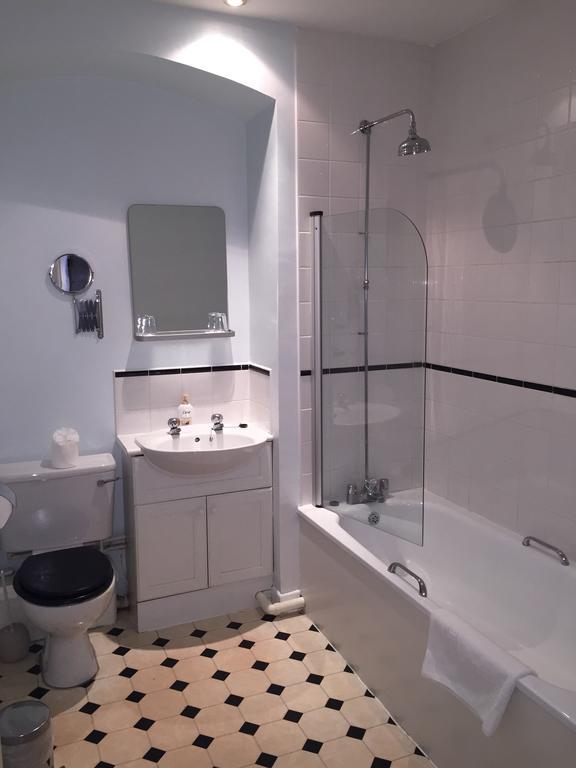 The Ship Inn Fordingbridge Room photo
