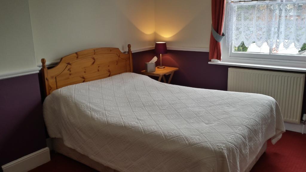 The Ship Inn Fordingbridge Room photo